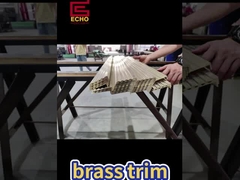 Στερεά χάλκινη τρύπα για τις σκάλες. Αντιστροφή και βαρύτητα.