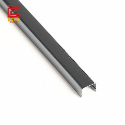Χάλυβα από ανοξείδωτο χάλυβα Τρίμαση ορίων Metal Mirror Μαύρο σχήμα U Τρίμαση κεραμίδων
