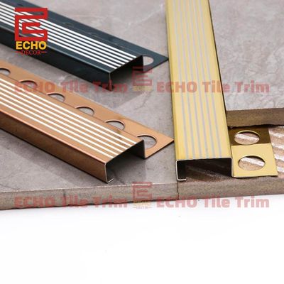 Μεταλλικό πάτωμα Σκάλα Νύση Τρίμ Square Tile Βήμα Νύση Σχηματισμός